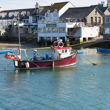 Отель The Atlantic Hugh Town Экстерьер фото